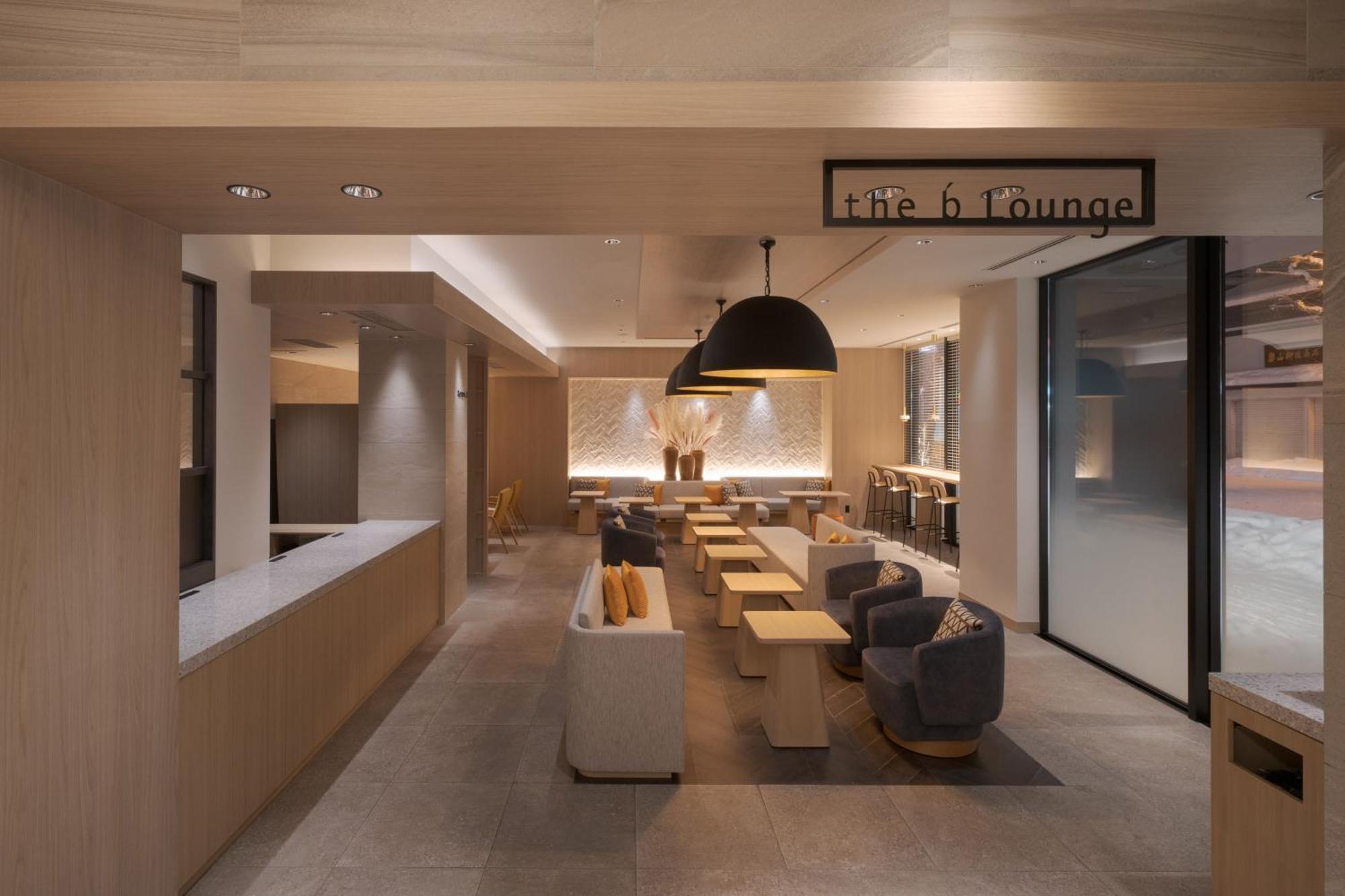 The B Sapporo Hotel Bagian luar foto