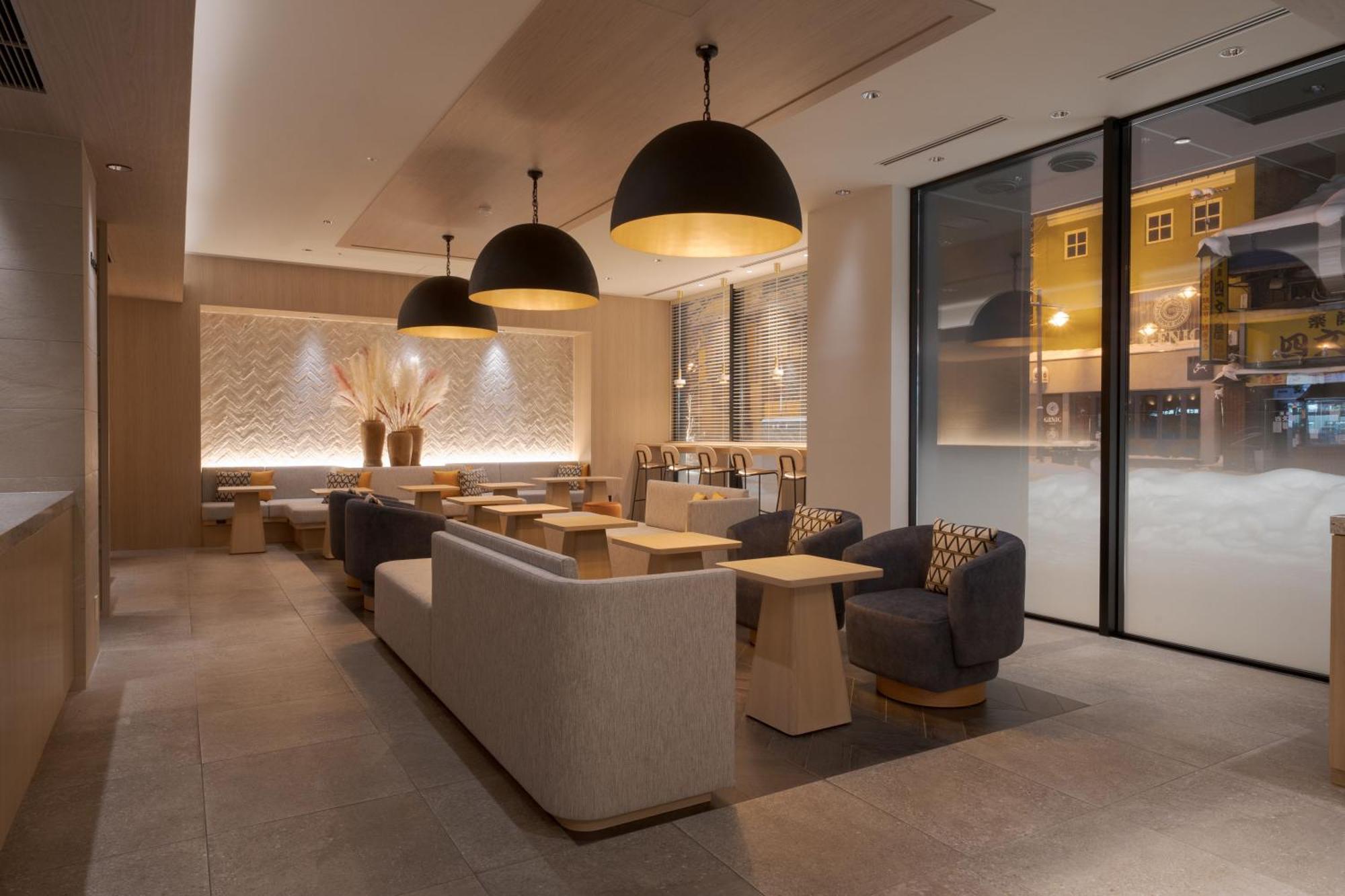 The B Sapporo Hotel Bagian luar foto