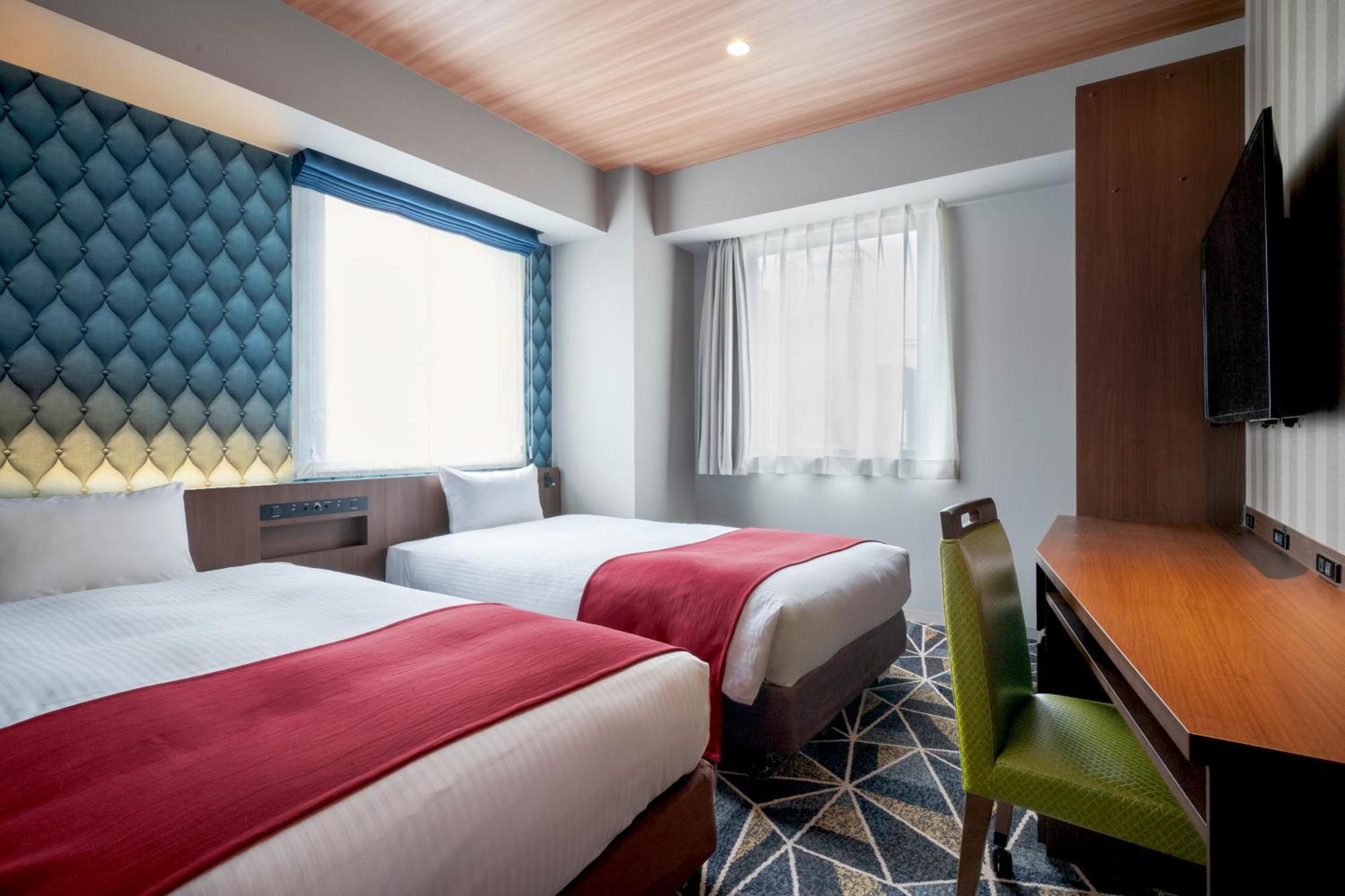 The B Sapporo Hotel Bagian luar foto
