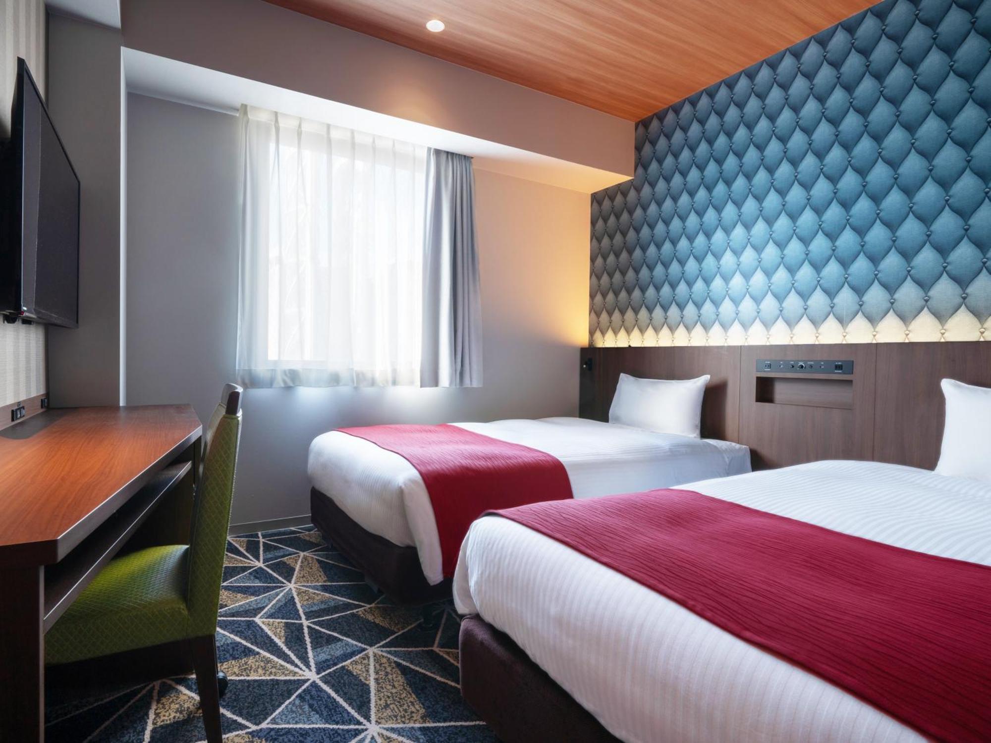 The B Sapporo Hotel Bagian luar foto